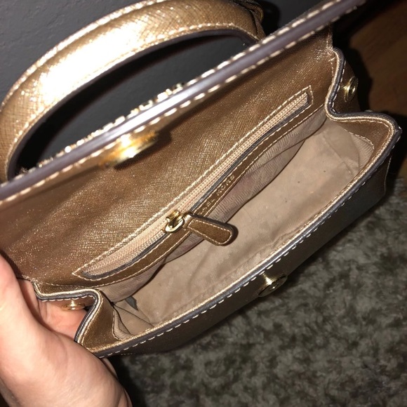 Michael Kors side bag - Picture 2 of 2